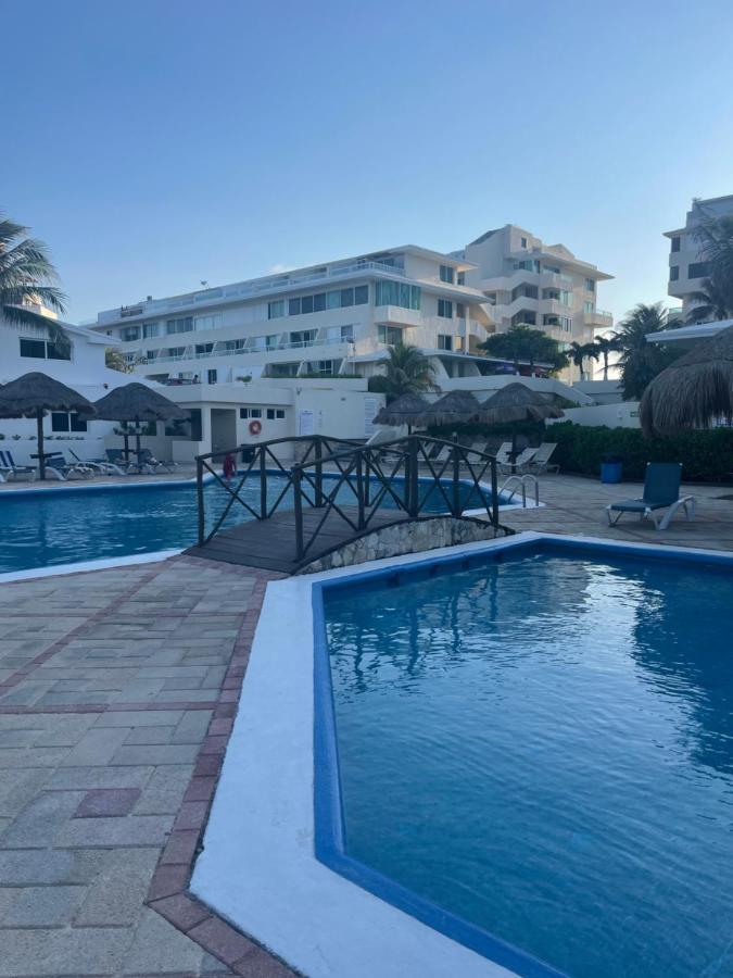 Suite Brisas Cancun Bagian luar foto